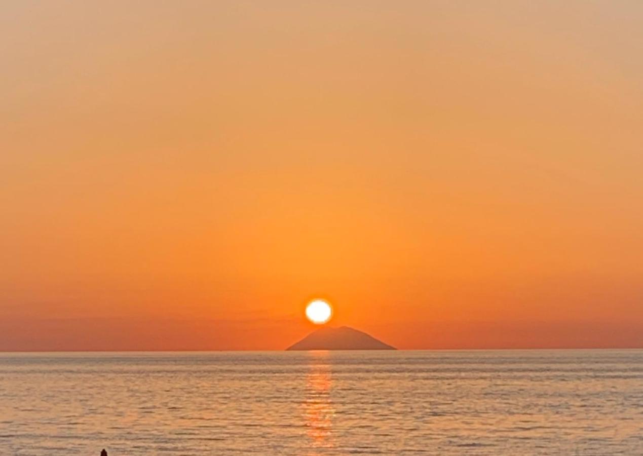 Boutique Apartment With Beach Within Walking Distance, Near Tropea パルゲリーア エクステリア 写真