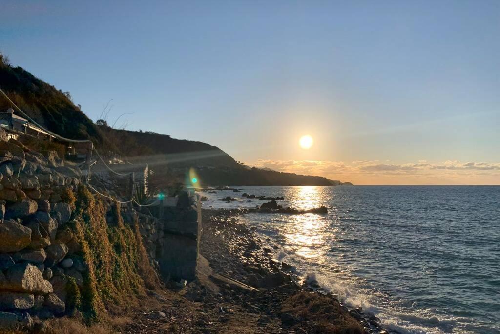 Boutique Apartment With Beach Within Walking Distance, Near Tropea パルゲリーア エクステリア 写真